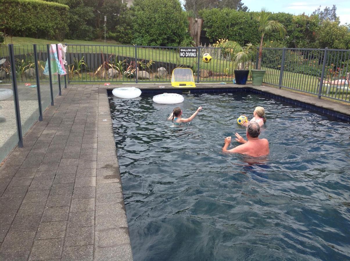Brenton Lodge Whangamata Kültér fotó